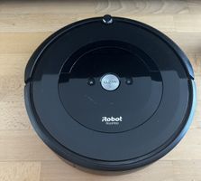iRobot Roomba e5 Saugroboter mit Ladestation guter Zustand