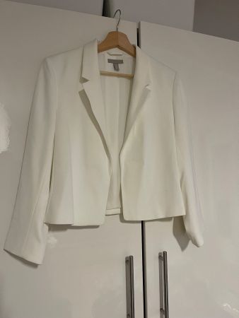Schöner, eierschalen farbiger Blazer, chic, Gr.S,