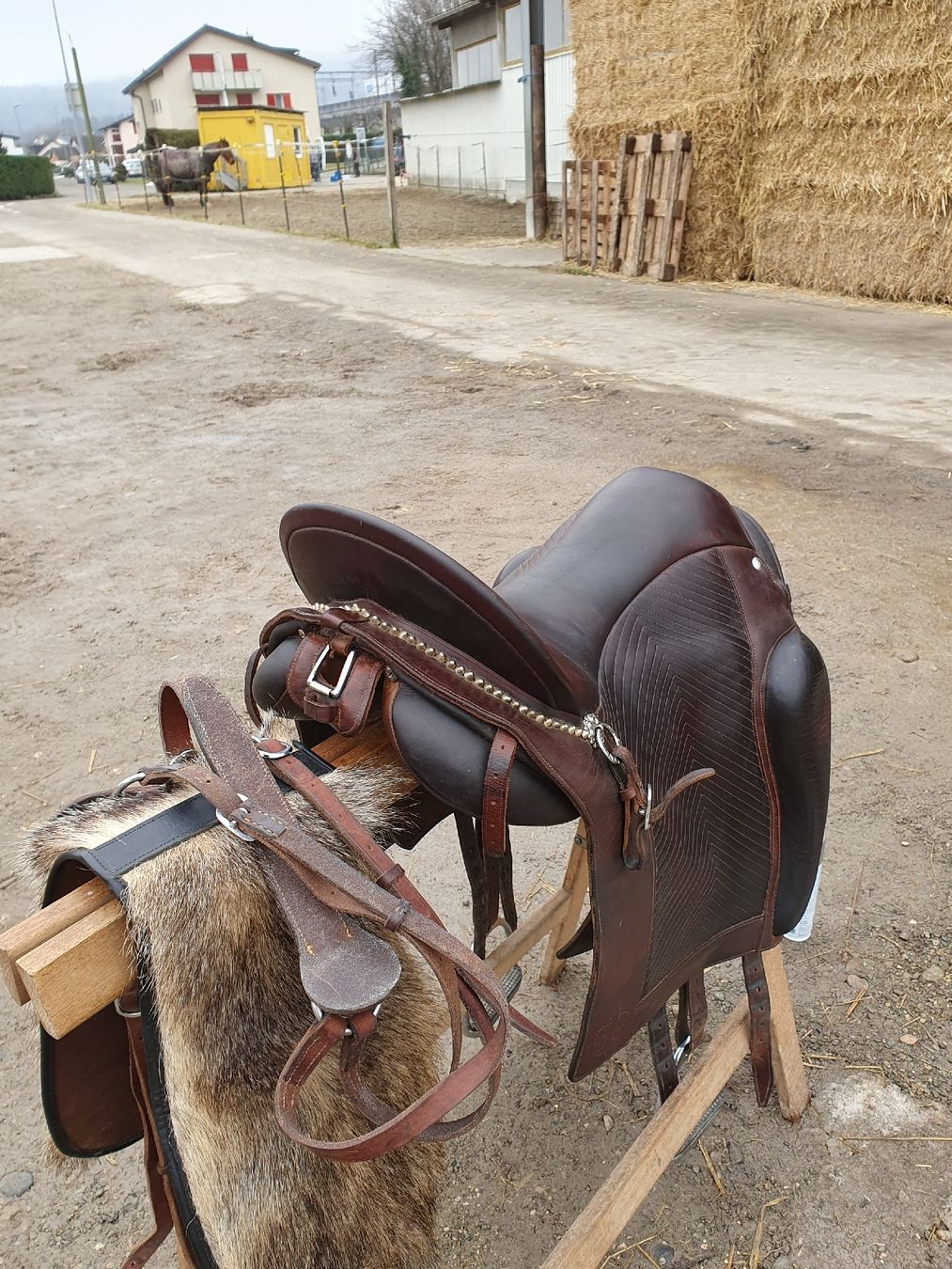 Selle & Accessori: Worker Sattel – Usato da Aarau-Rohr venduto da Goja6 3