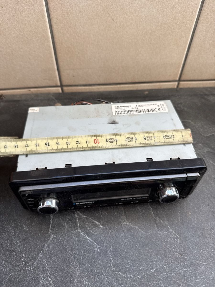 Blaupunkt Radio: Autoradio Blaupunkt DAB – Usato da Gossau SG venduto da Airsal_Racer 2