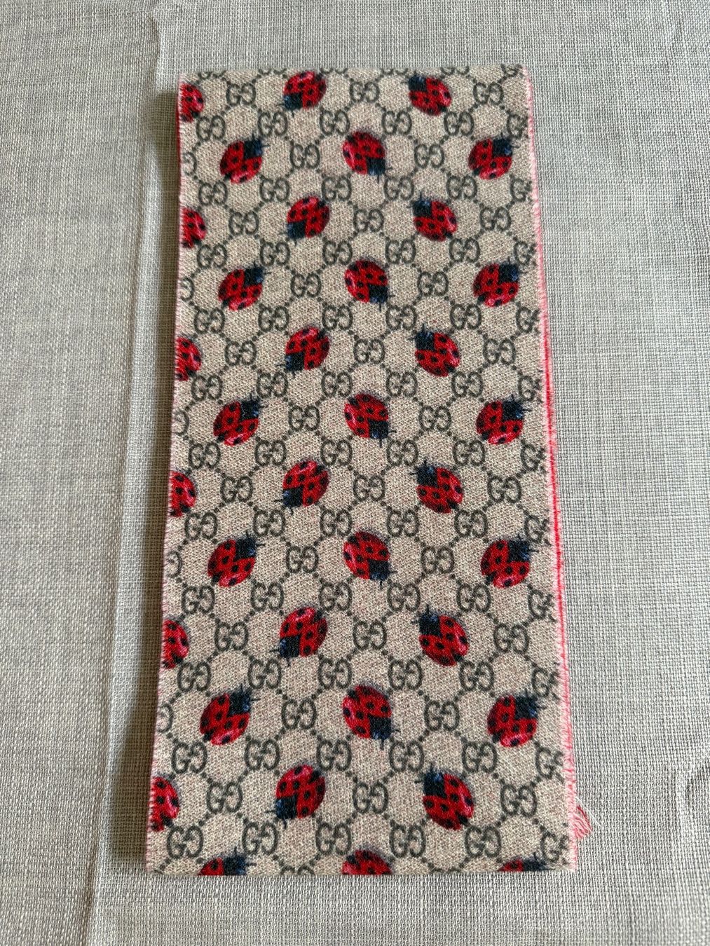 Gucci Altro abbigliamento per bambino: Gucci Schal für Kinder – Nuovo (secondo la descrizione) da Zollikofen venduto da Danijela1983 2
