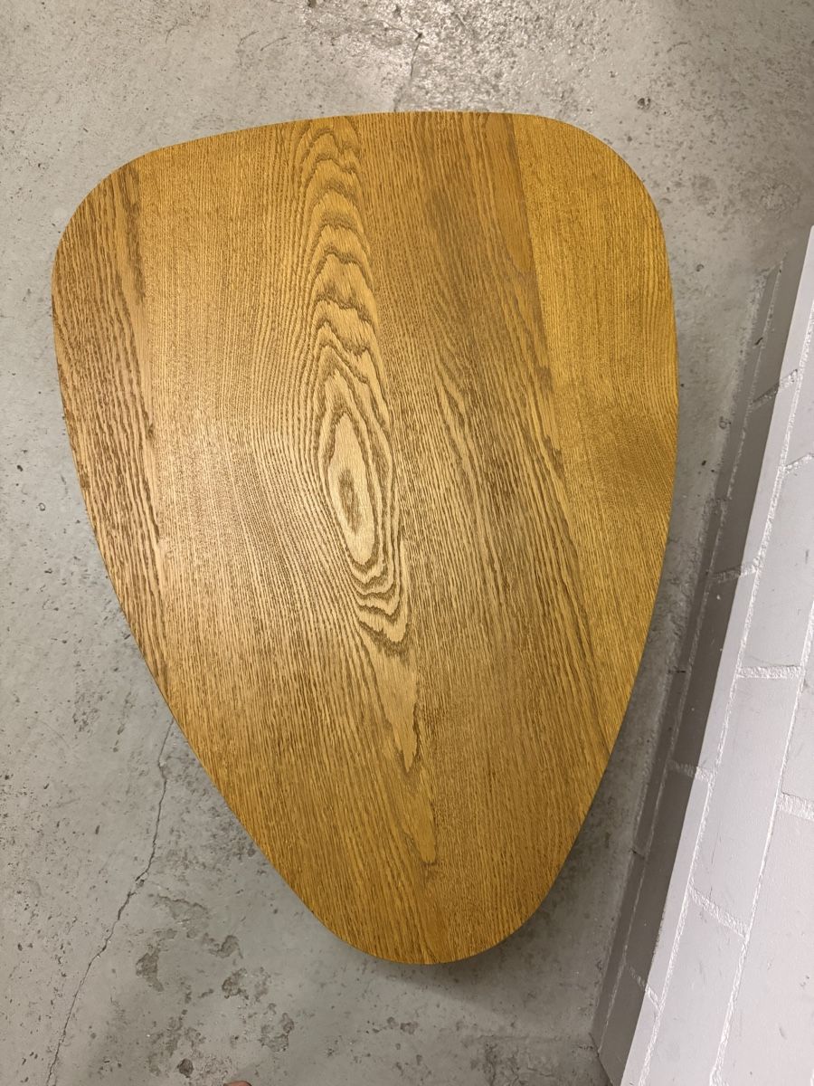 Tables: Couchtisch Holz mit Ablage – D'occasion à Bern par retobeau 3