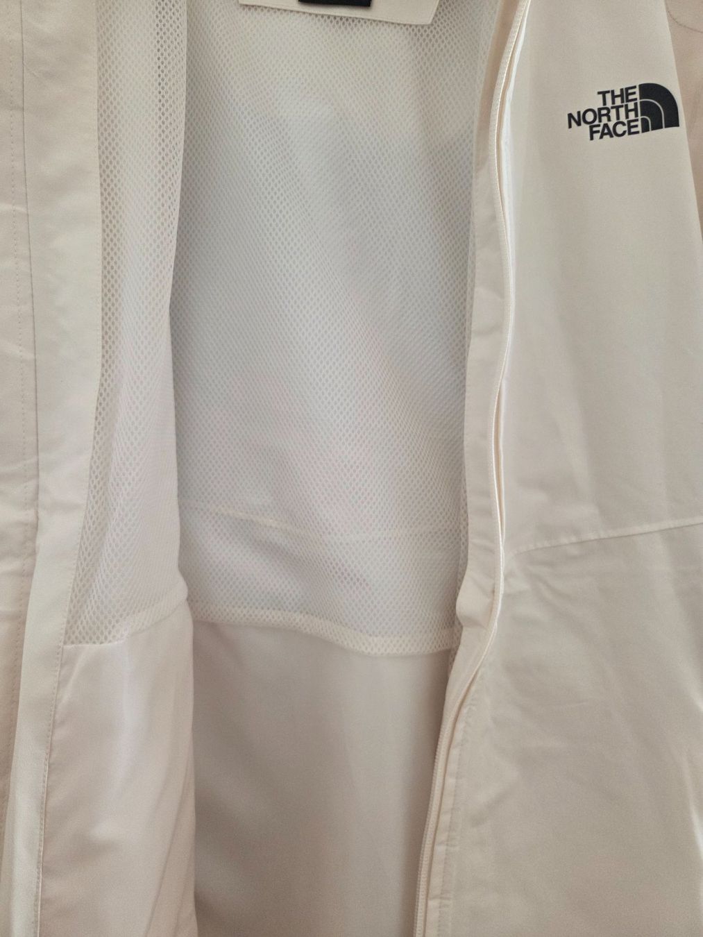 North Face Jacken: The North Face Regenjacke – Neu (gemäss Beschreibung) aus Schaffhausen von Ali_SH 3