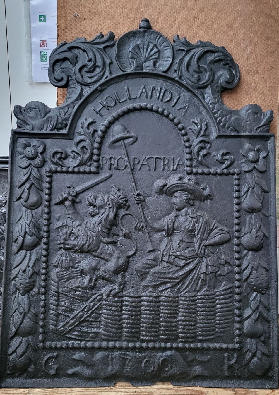 Camini: Kaminplatte gusseisern – Usato da Kägiswil venduto da Megafi56