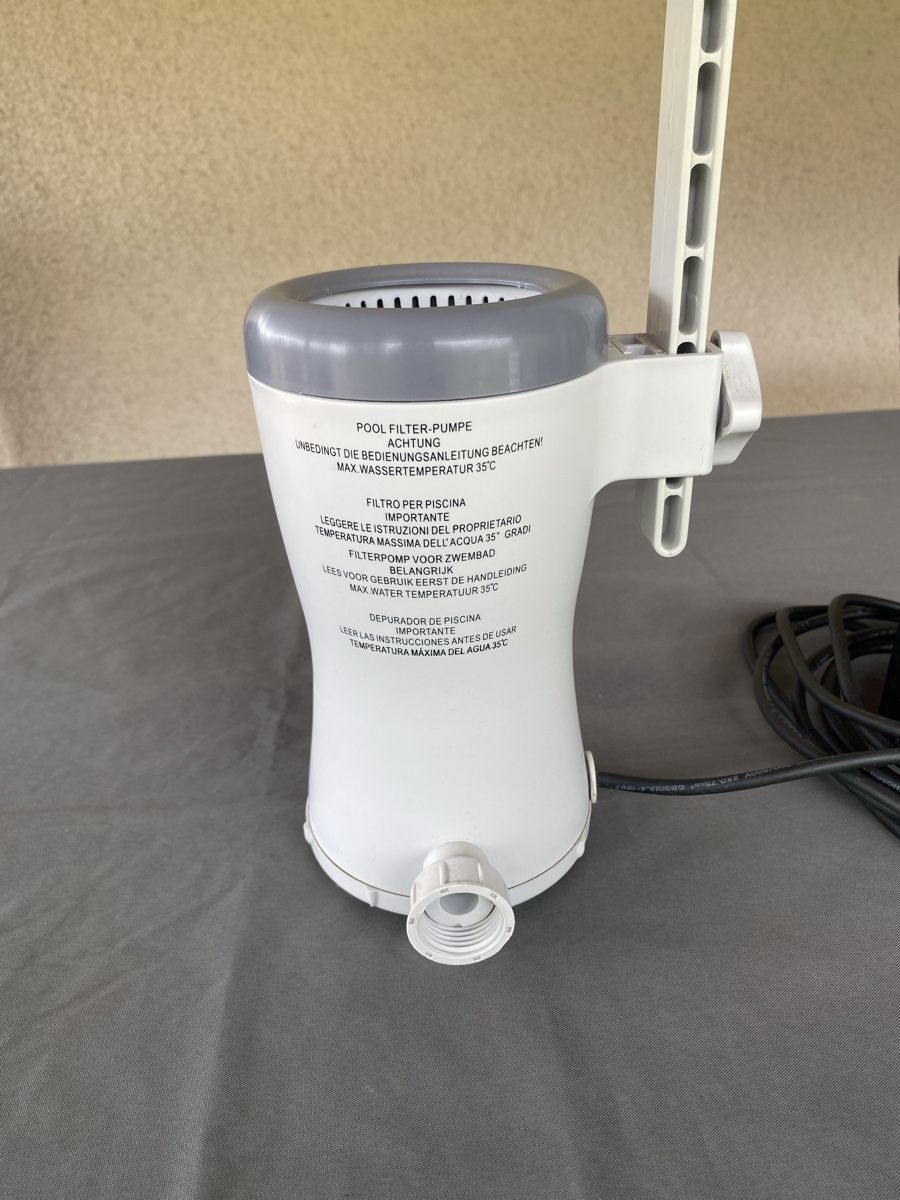 Intex Accessori per Piscine: Filterpumpe Intex – Usato da Mümliswil venduto da Muemliker 2