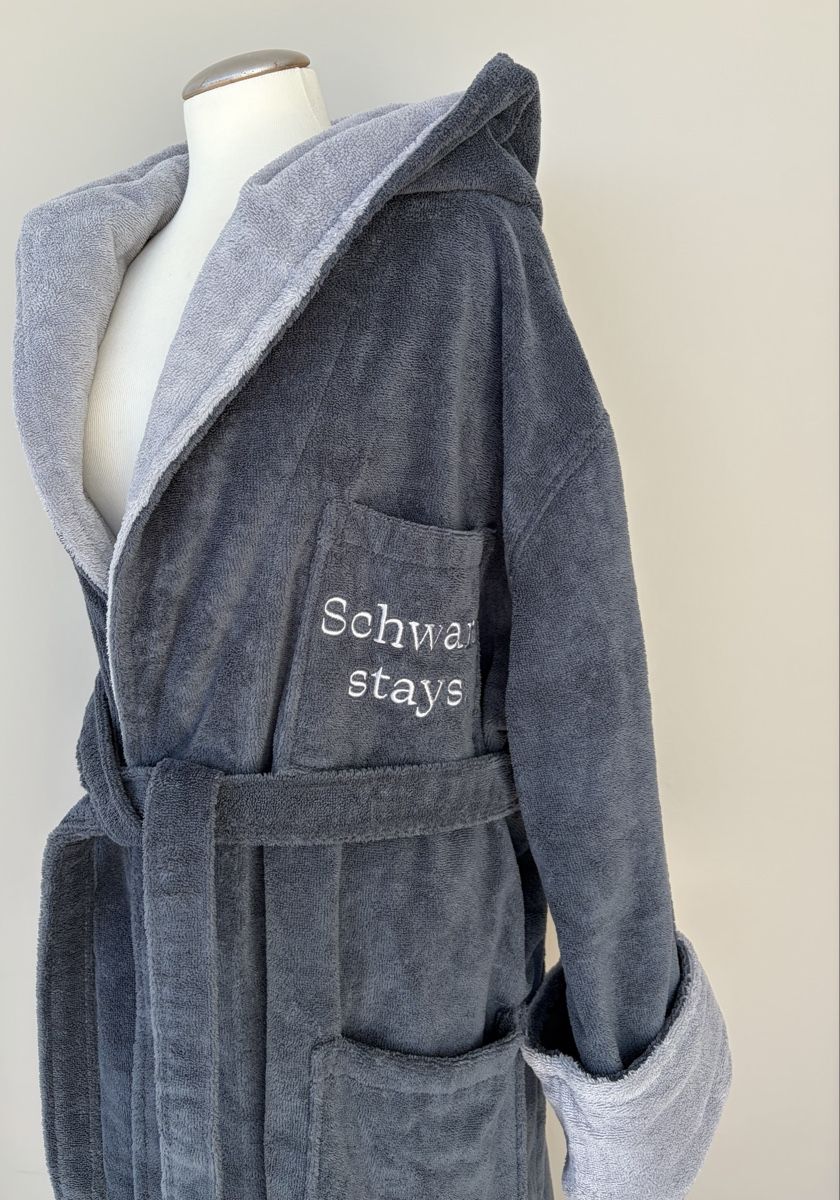 Bademäntel: SCHWARZ stays Badematel Gr.XL UNISEX – Neu (gemäss Beschreibung) aus Degersheim von Starkigel 1