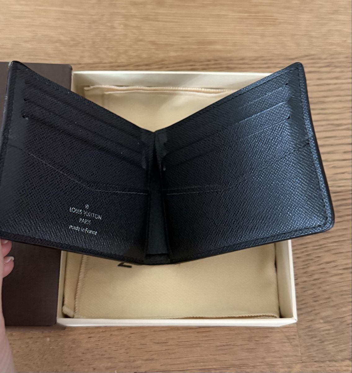 Louis Vuitton Portafogli: Louis Vuitton Portemonnaie Multiple Geldbörse – Usato da Bassersdorf venduto da Bassi55 2