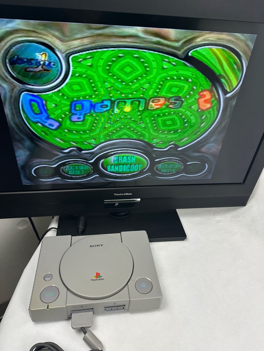 Sony Konsolen: PS1 Bundle Konsole 9 Spiele + Demo one + Controller Konvolut – Gebraucht aus Kappel SO von MyFunBox 8