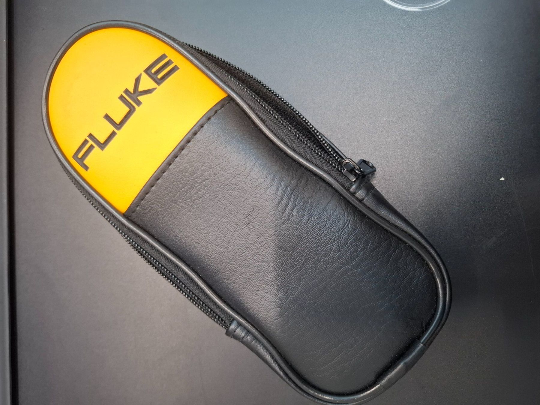 Fluke Messen: Fluke 323 Strommesszange neuwertig – Neu (gemäss Beschreibung) aus Bilten von lag_p2bt 3