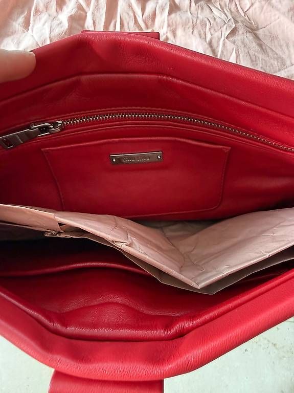 Miu Miu Borse da donna: Miu miu clutch – Nuovo (secondo la descrizione) da Viganello venduto da Paulinegis 2
