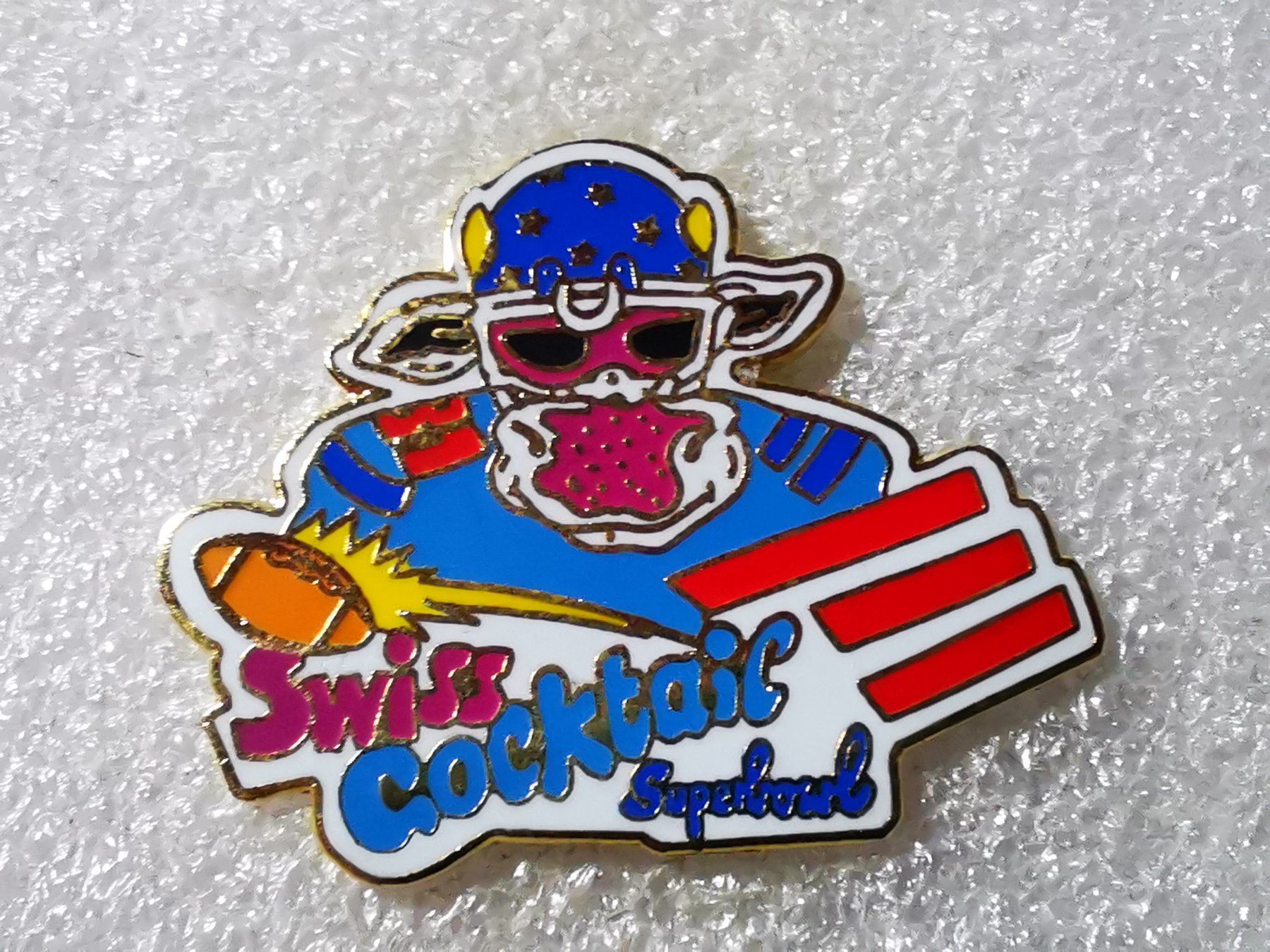 Placchette & Badge: Ansteckpin 67: Swiss Cocktail – Usato da Oppligen venduto da Pin-Fall-Shop