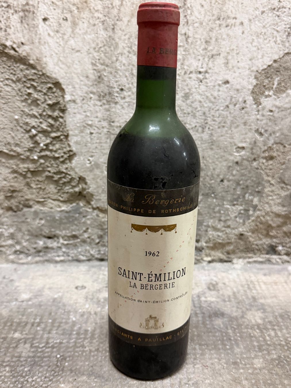 Vino: Saint-Emilion La Bergerie 1962 Baron Philippe de Rothschild – Nuovo (secondo la descrizione) da La Tour-de-Peilz venduto da avediscipule
