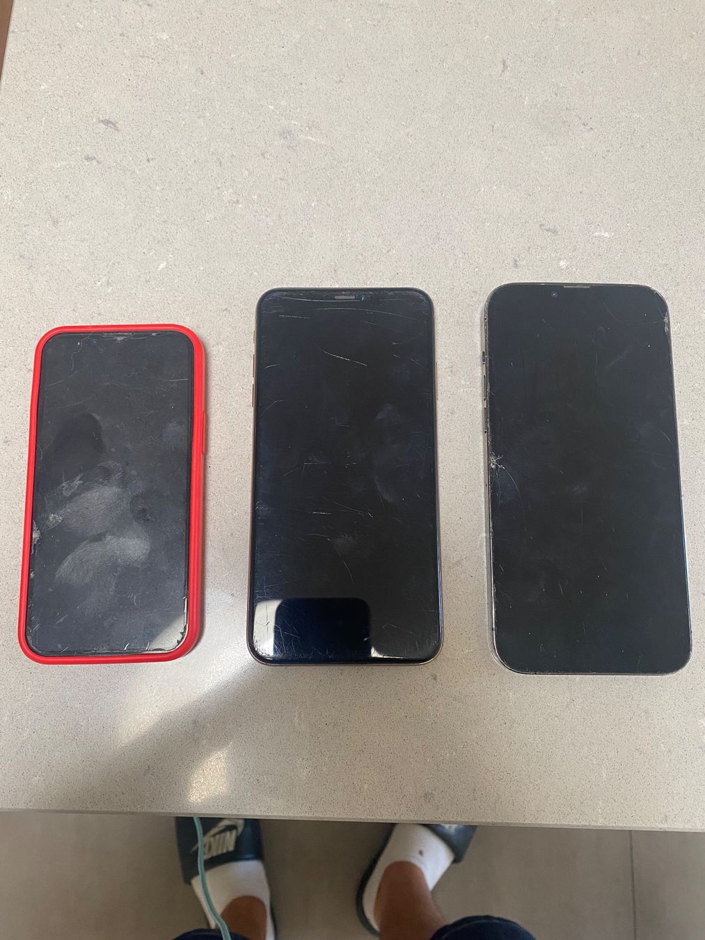 Apple Handys / Smartphones: 3 IPhones Defekt – Gebraucht aus Zürich von dom_g5nv 1