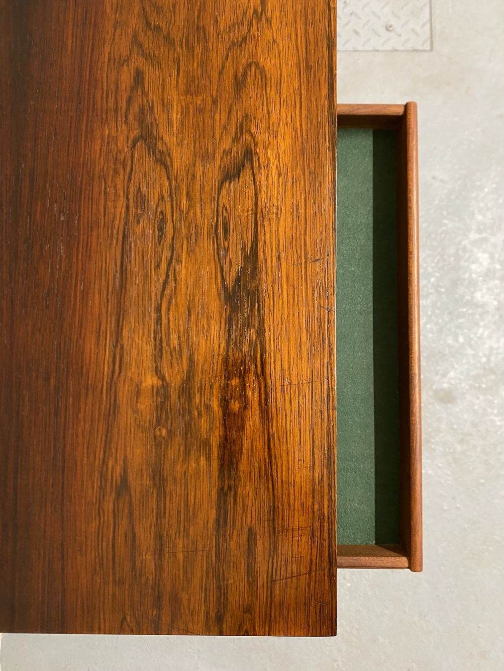 Cassettiere: Palisander Sideboard Kommode Brouer MidCentury Denmark – Usato da Basel venduto da MidMod20C 4
