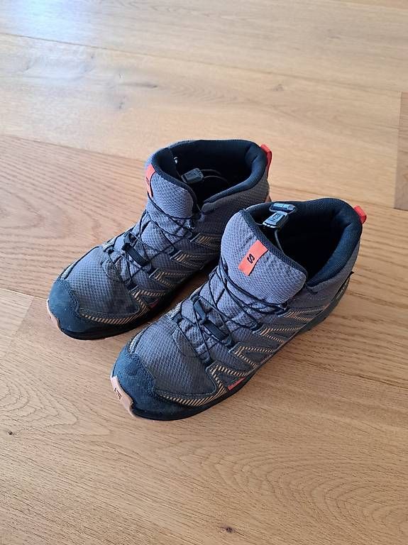 Scarpe da uomo: Wanderschuhe Salomon Gr 39 – Usato da Küssnacht am Rigi venduto da catmeybar 1