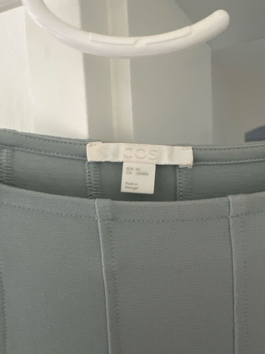Cos Top: COS Bluse , Oberteil, XS – Usato da Zürich venduto da linavsxx 2