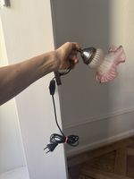 Wandlampe mit Rüschendekor Glas rosa weiss Metall Messing