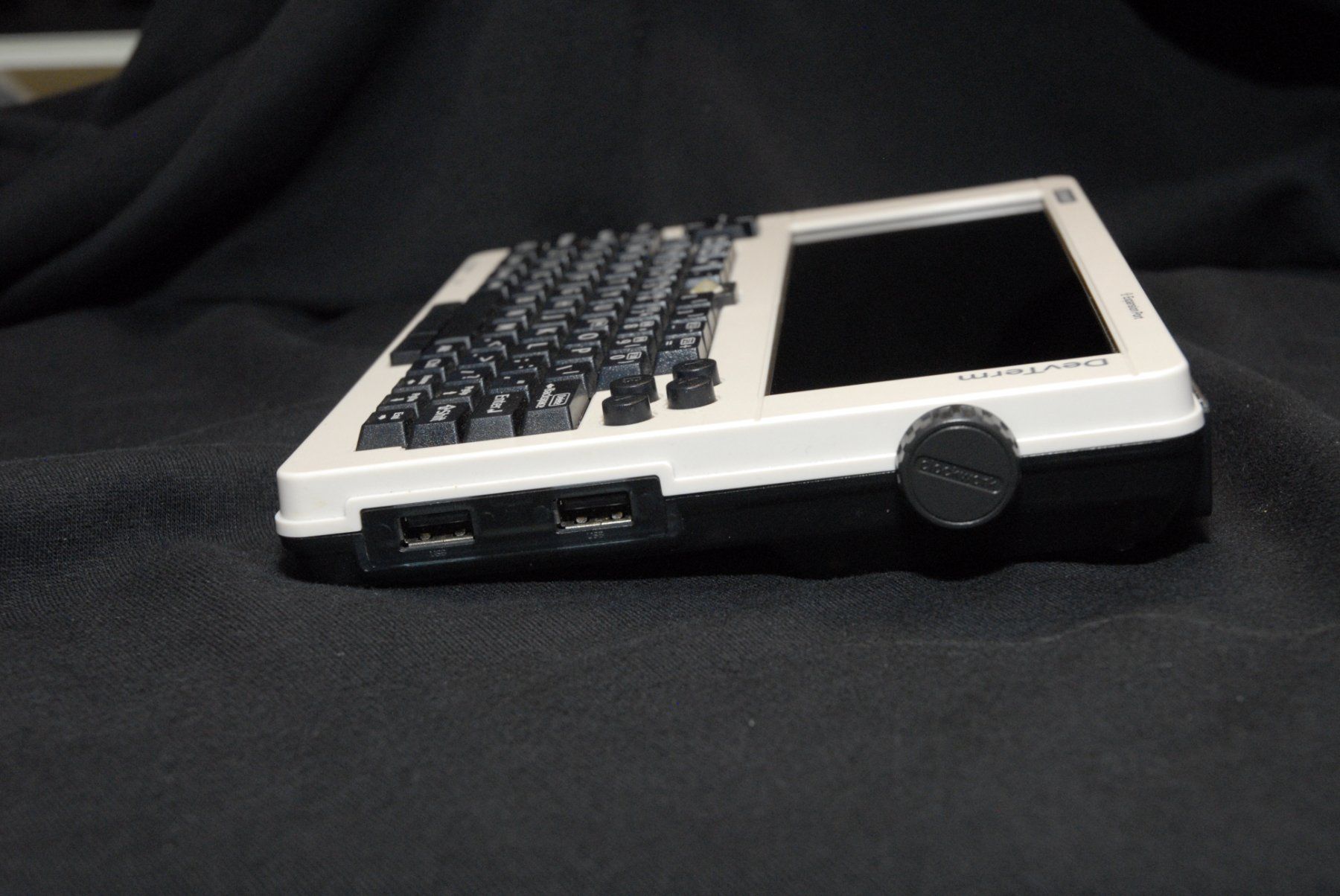 PCs: ClockworkPi DevTerm Kit A06 series, tragbares Linux Terminal – Gebraucht aus Herzogenbuchsee von  2