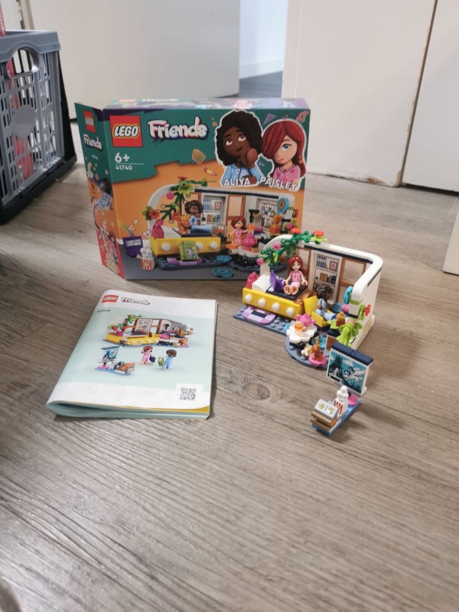 Lego Giocattoli: Lego Friends alyas Zimmer  – Usato da Pfeffingen venduto da Fantasy1971