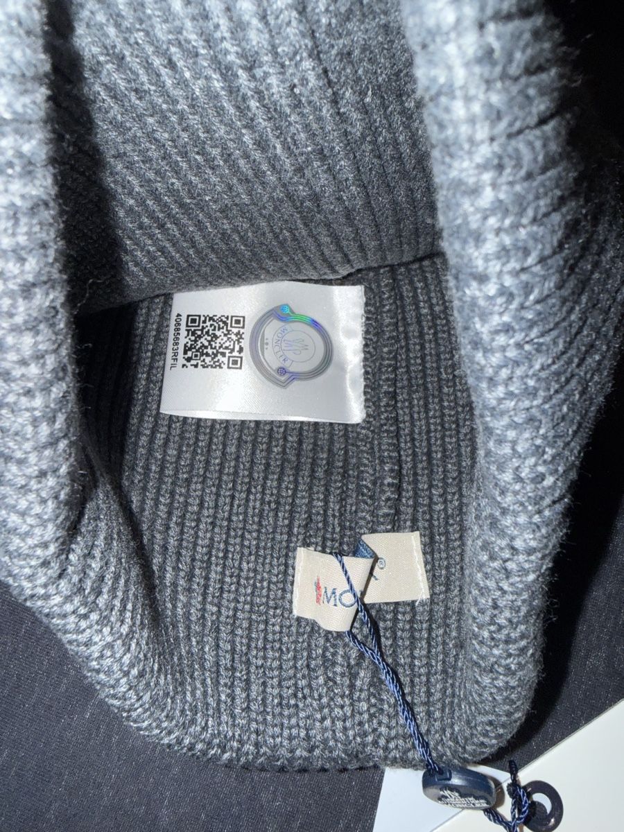 Moncler Sonstige Kleidung & Accessoires: Moncler Mütze Grau – Neu (gemäss Beschreibung) aus Wetzikon ZH von shey7 1