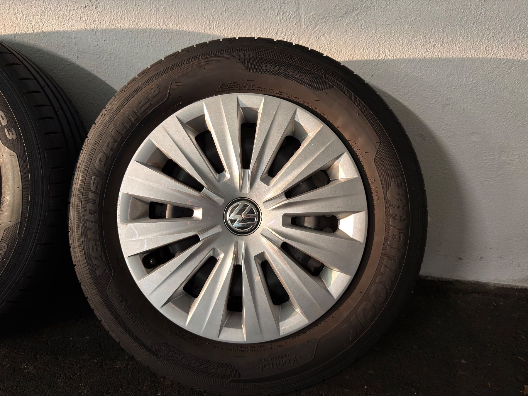 Volkswagen Pneumatici & Ruote complete: VW komplett Sommerräder Hankook 15" – Usato da Gossau SG venduto da fru_jkc6 2