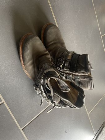 AS98 Leder Boots Nieten Gr. 39