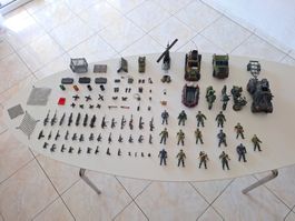 Grosses Militär-Spielzeug-Set – Figuren, Fahrzeuge, Zubehör
