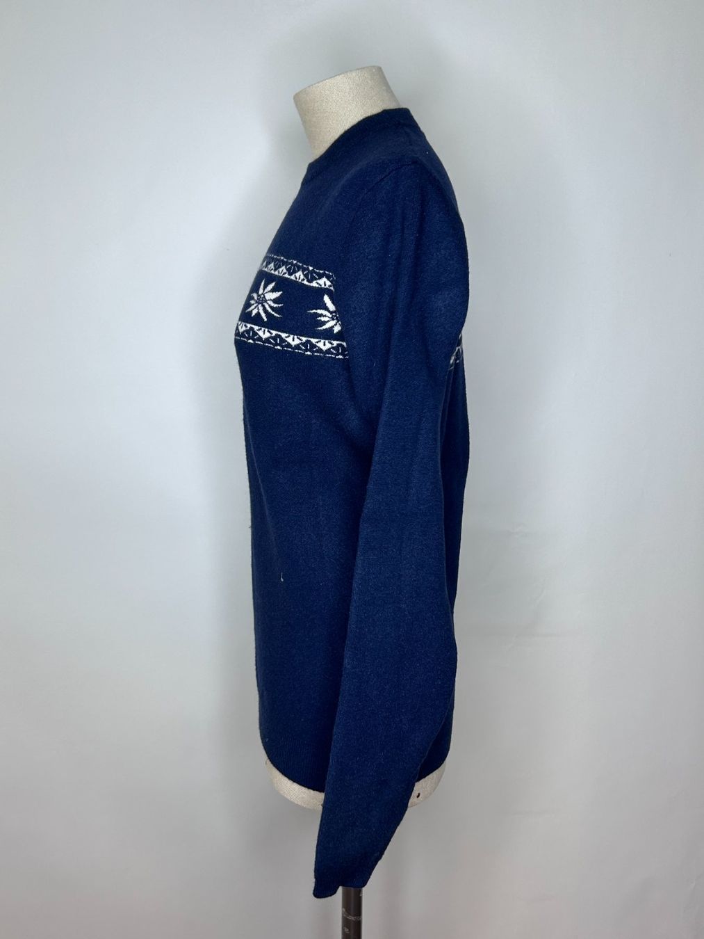 Cos Pulls & Sweat-shirts: Heidi Pullover – D'occasion à St. Gallen par look-twice 1