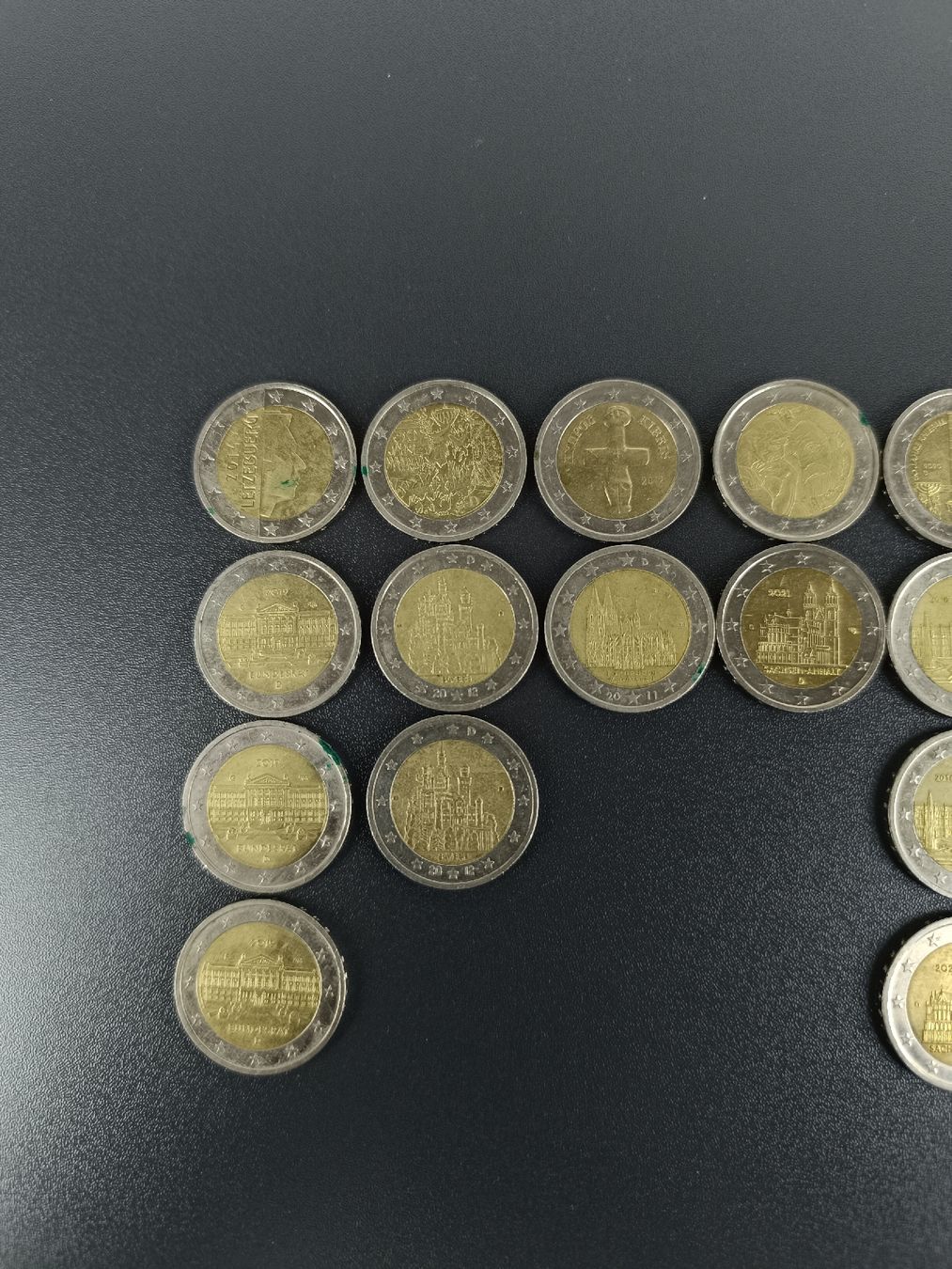Tutti le monete: Collection 2 Euro Coins 28 Pieces – Usato da Schlieren venduto da dan_m2p7