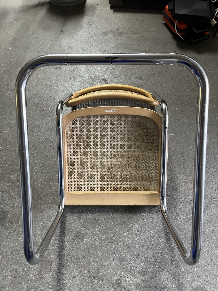 Thonet Sedie: Thonet 81 thonet 77 freischwinger stühle – Usato da Hindelbank venduto da Warentaxi 4