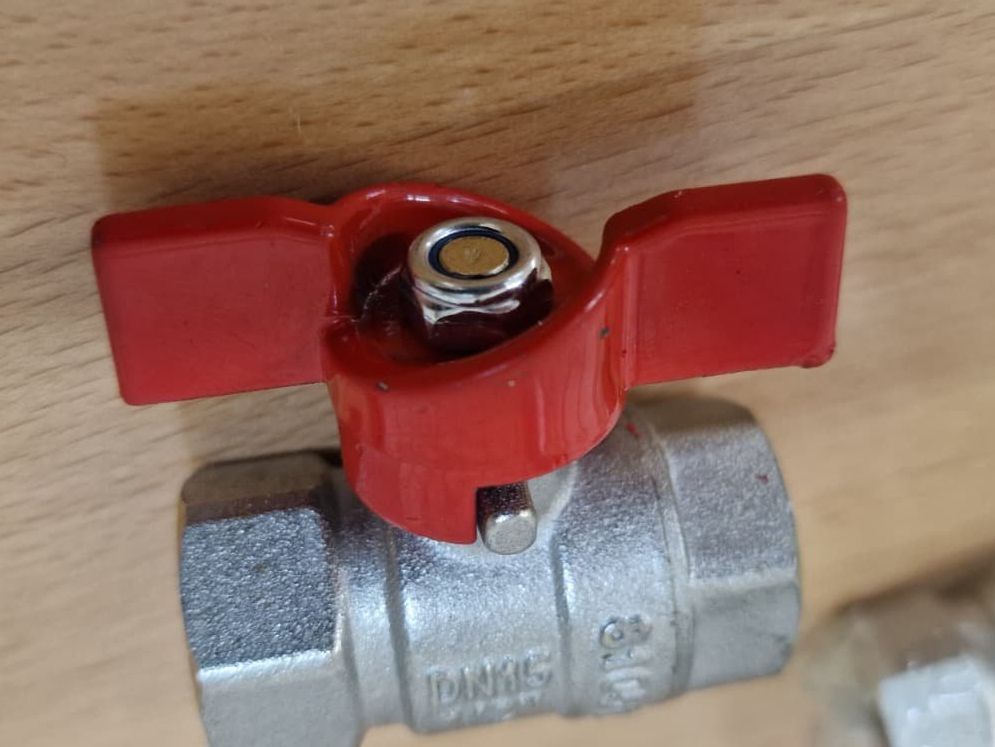 Armaturen: Kugelhahn DN15 1/2" IG Messing Absperrhahn mit Flügelgriff – Neu (gemäss Beschreibung) aus Chur von IONTEQ 3