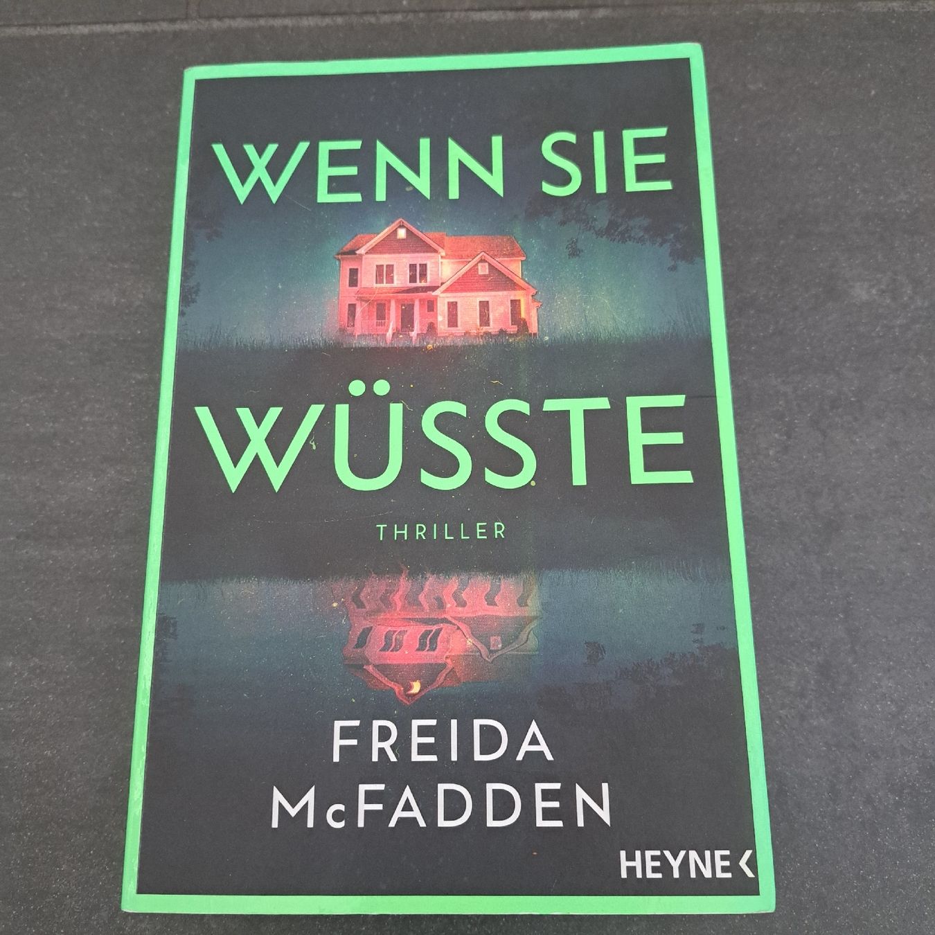 Libri: Freida McFadden - Wenn Sie wüsste – Usato da Hochdorf venduto da Westin05