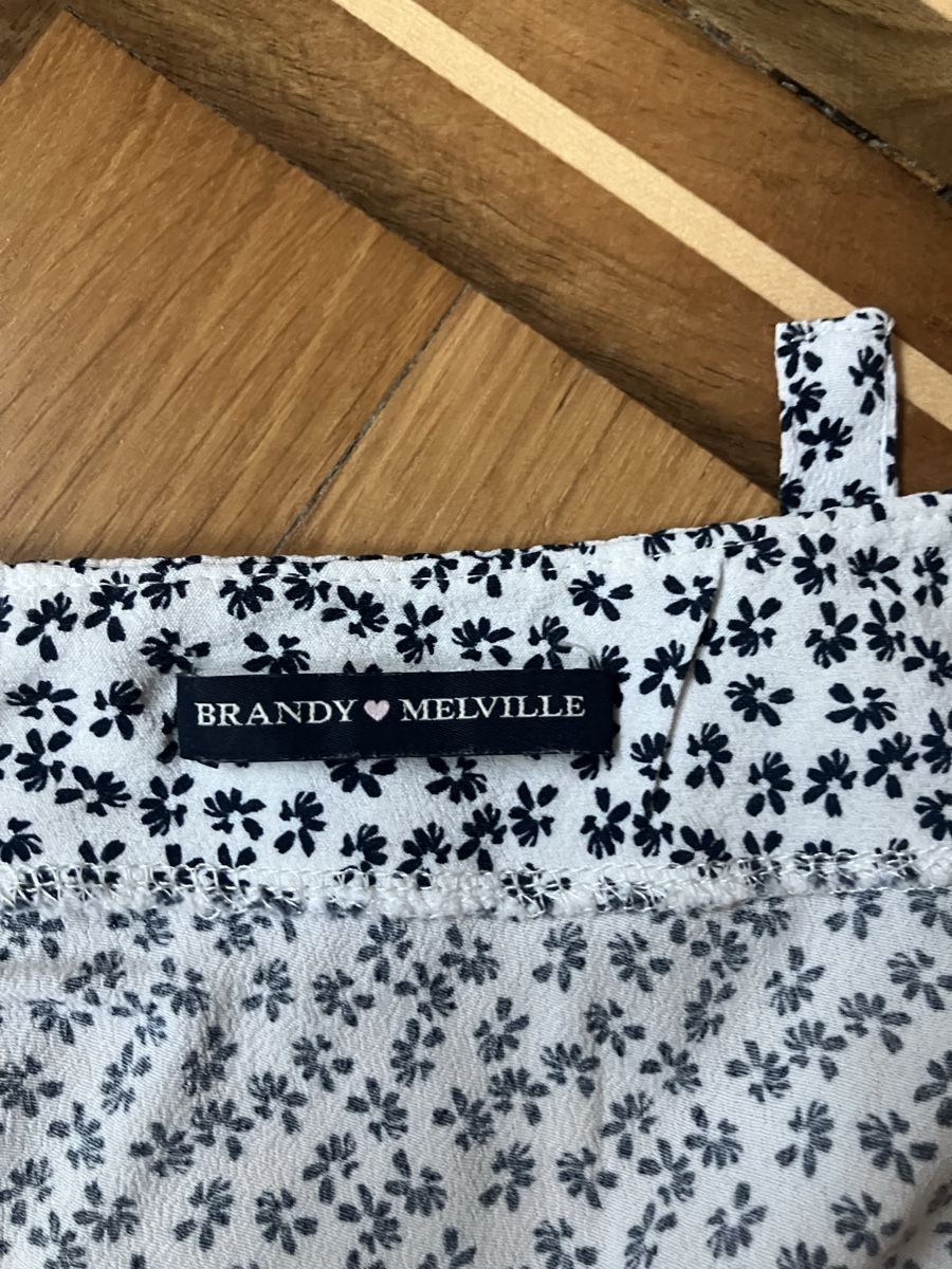 Brandy Melville Gonne: Wickelrock – Usato da Zürich venduto da annalaila 1