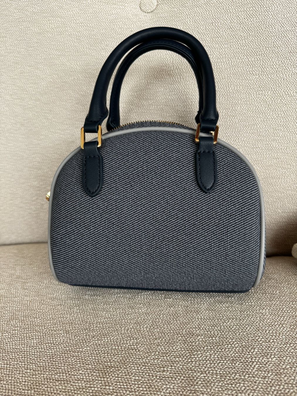 David Jones Borse: David Jones Bowling bag blau – Nuovo (secondo la descrizione) da Muttenz venduto da einfach-schoen 1