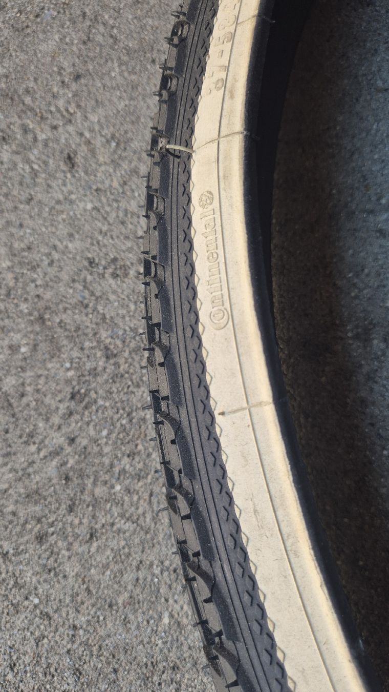 Continental Ersatzteile: Veloreifen – Gebraucht aus Oberhasli von Velo_Susak 4