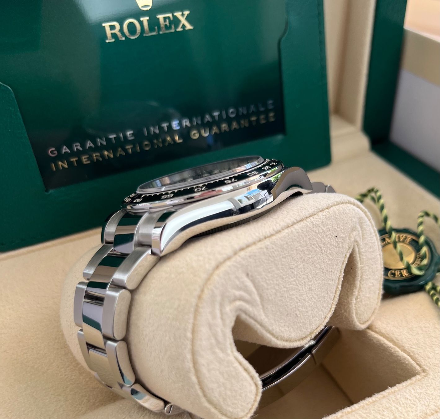 Rolex Orologi: Rolex Daytona 126500LN NEU – Nuovo e nell'imballaggio originale da Gossau SG venduto da DeRiE 2