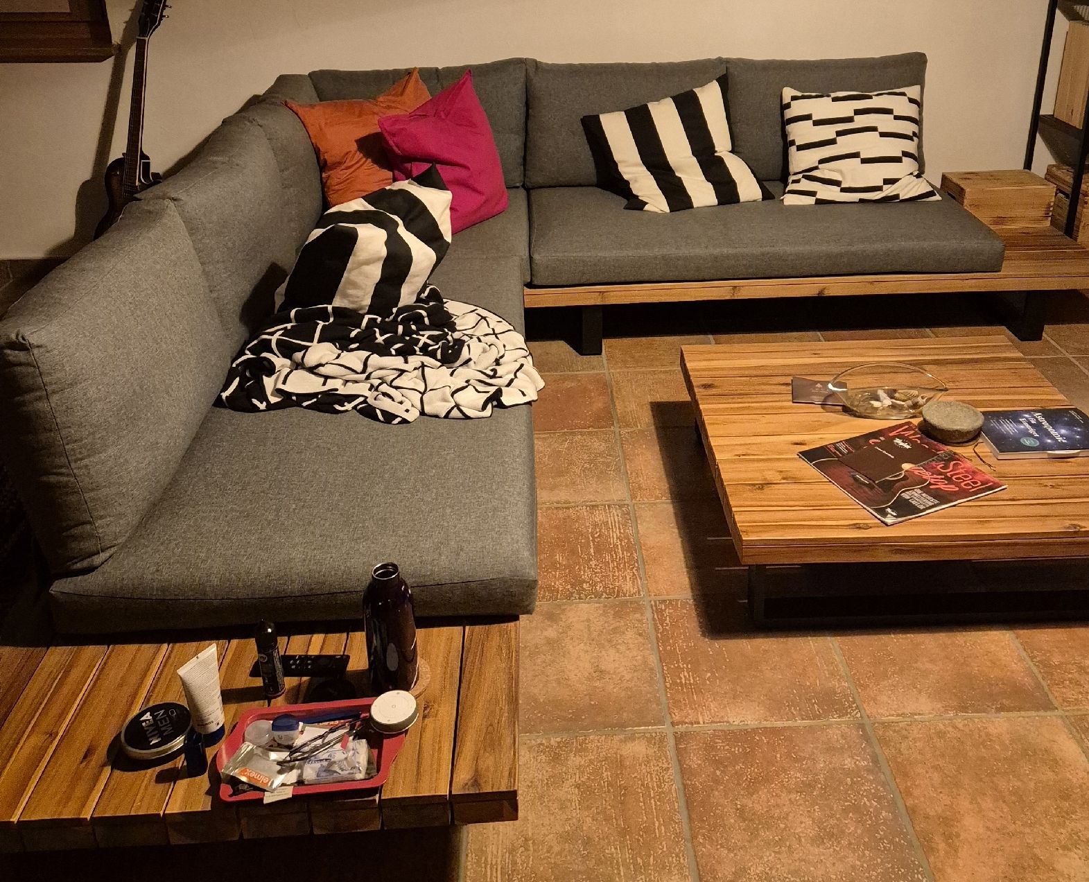 Divani: Ecklounge Mora 255x255 – Usato da Ramsen venduto da Troll62