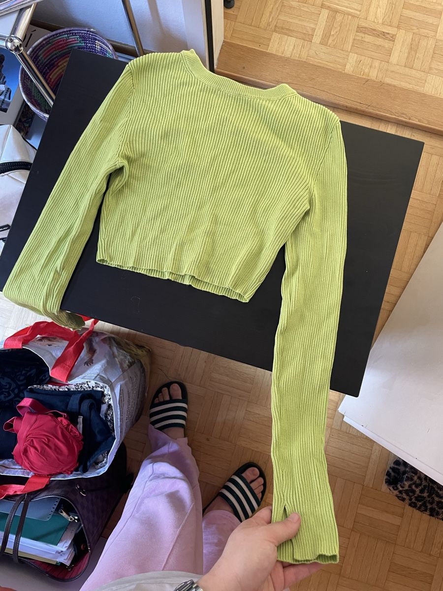 Pull&Bear Pullover & Sweatshirts: Pull&Bear Pullover, bauchfrei, Grösse S, neuwertig, grün – Neu (gemäss Beschreibung) aus Zürich von Carlajimena 2