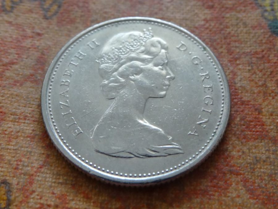 Toutes les monnaies: CANADA  25  Cents  1976 – D'occasion à Romanel-sur-Lausanne par Swift13 1