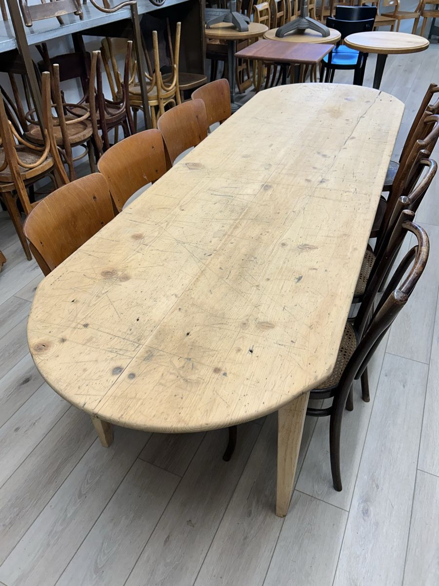 Tische: Esstisch Tanne (249x79cm) – Gebraucht aus Basel von MoebelSackmann 2