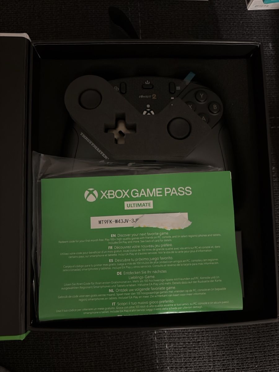 Thrustmaster Controller: Thrustmaster eSwap X Pro Controller - Neuwertig - Xbox Serie – Nuovo e nell'imballaggio originale da Zürich venduto da Marbosa 2