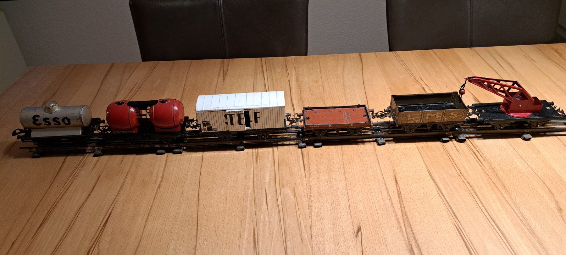 Hornby Modelleisenbahnen: 6 Hornby Spur 0 Güterwagen – Gebraucht aus Urdorf von Canyamel1