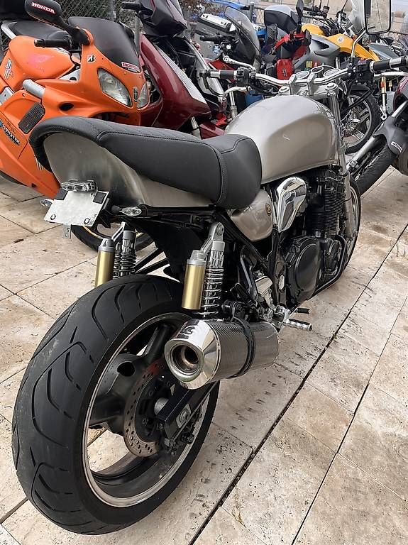 Strada: Suzuki GSX750 Custom Töff – Usato da Bellmund venduto da sherman600 2