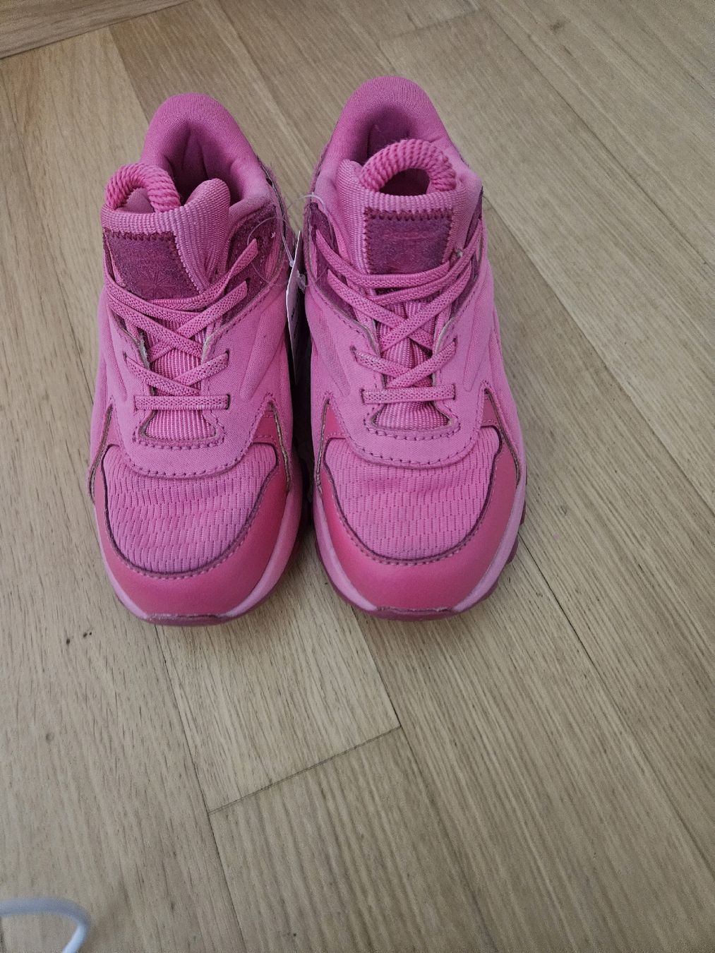 Reebok Scarpe per ragazzi: Schuhe Reebok  – Usato da Luzern venduto da Dan_8m79