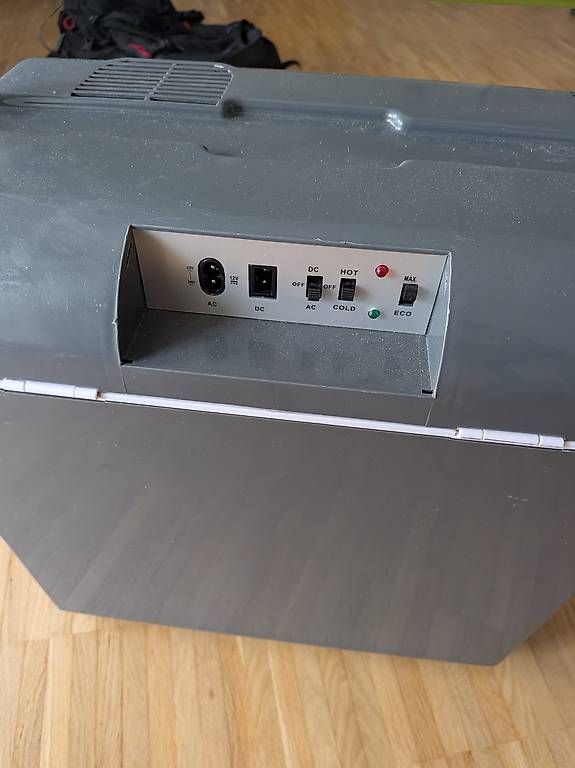 Outwell Frigoriferi & Refrigeratori: Kühlbox Outwell ECOcool 24l, 12V/230V – Usato da Chur venduto da TiBr 1