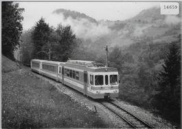 BDe 4/4 402 en dessous des Planches