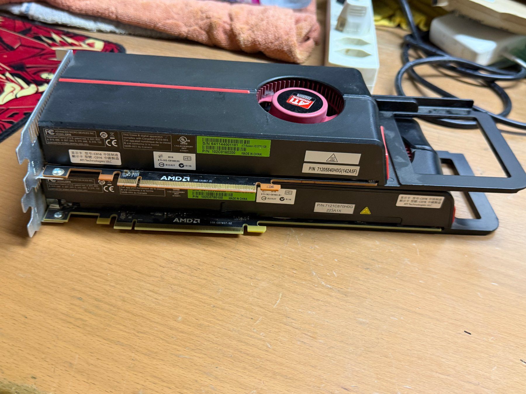 Schede grafiche: 2 x ATI Radeon für MacPro – Usato da Au SG venduto da bah_6f5w 4