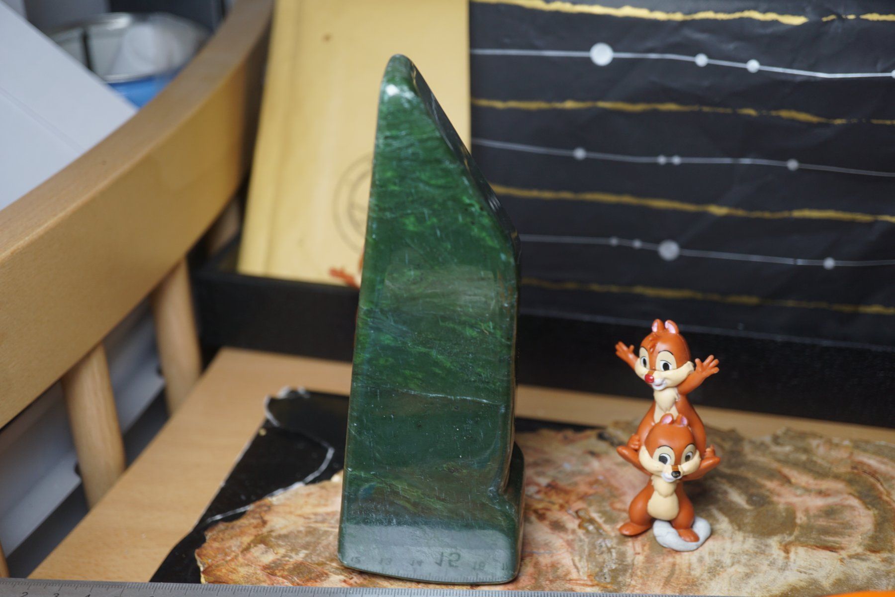 Minerali & Pietre curative: Nephrit  Jade Grosse Figur  16 cm x 5 cm – Nuovo e nell'imballaggio originale da Eschenbach SG venduto da topstone 5