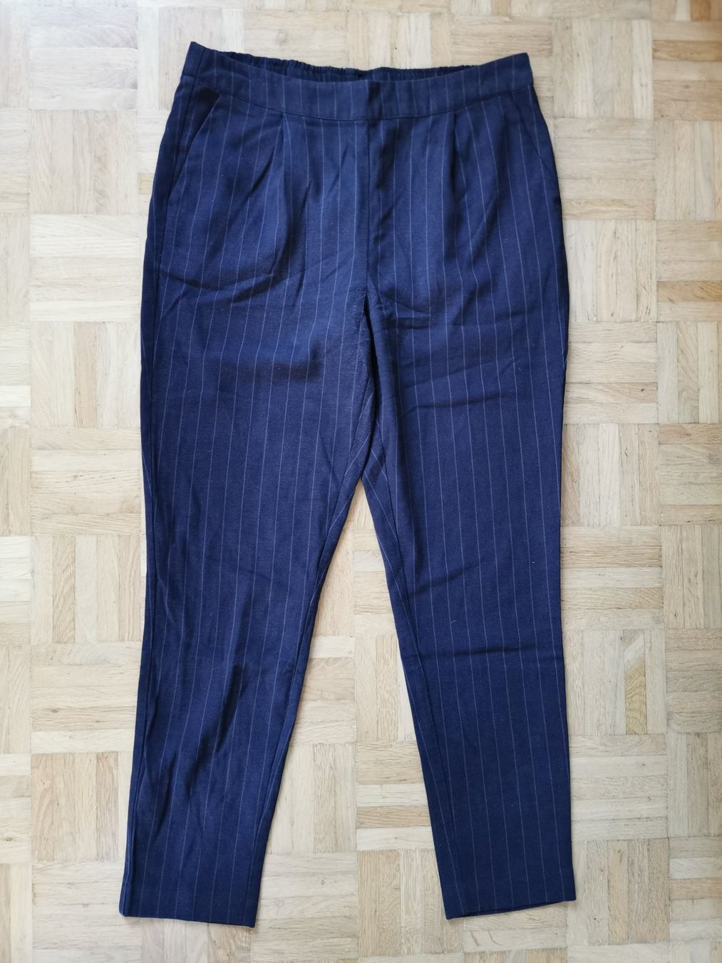 Vero Moda Pantaloni: Stoffhose Vero Moda Gr. 40 – Usato da Stäfa venduto da flamingo_17