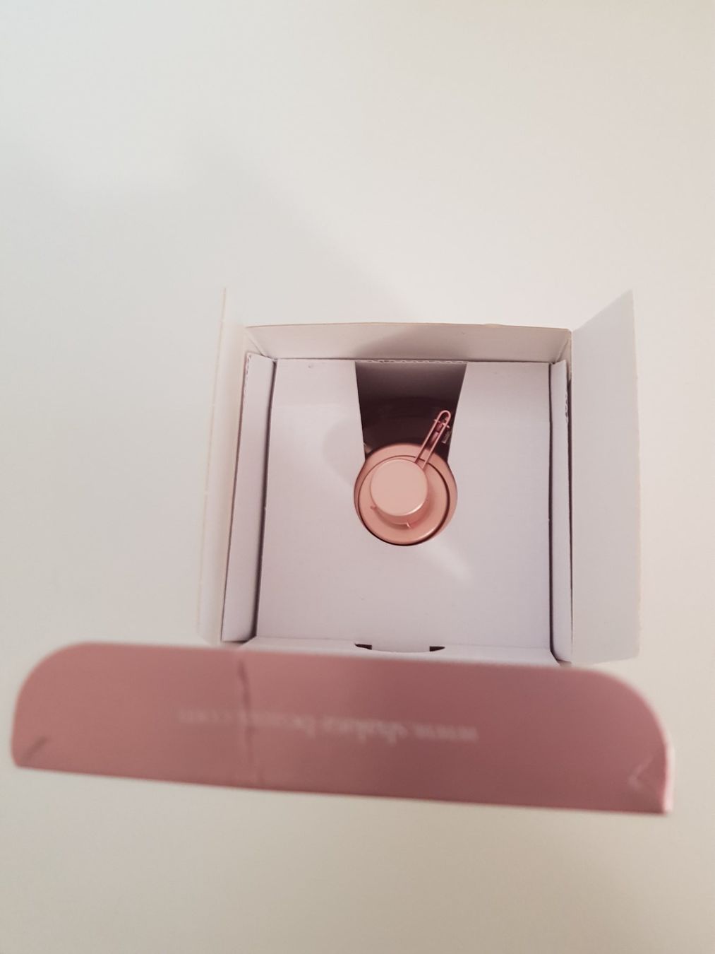Profumi & Eau de Toilette: Shakira Eau Florale NEU, originalverpackt – Nuovo e nell'imballaggio originale da Luzern venduto da misteriosa 1